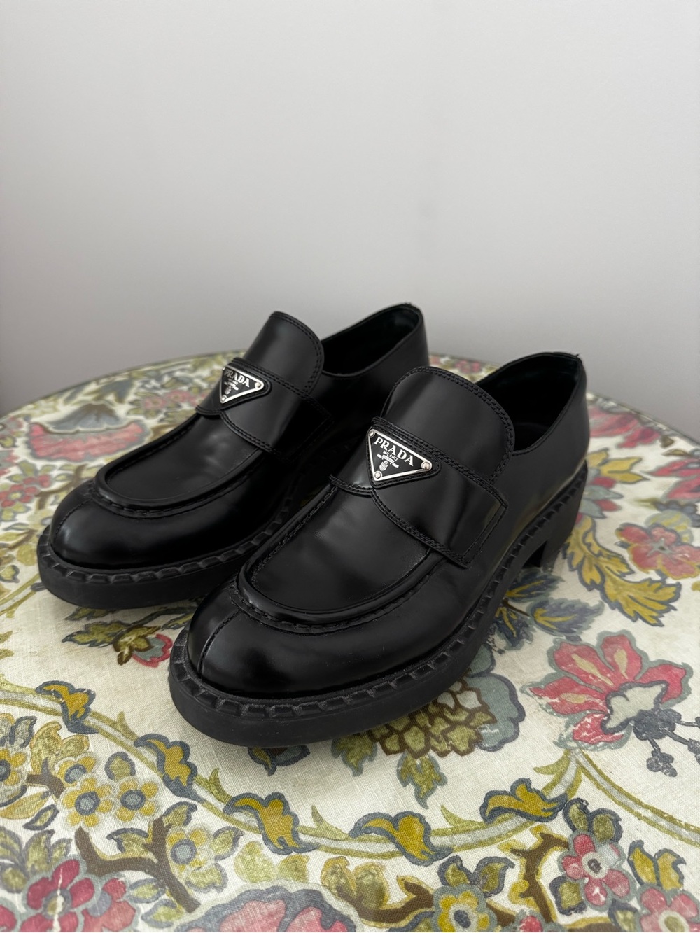 Black Prada loafers - Picture 2 of 10